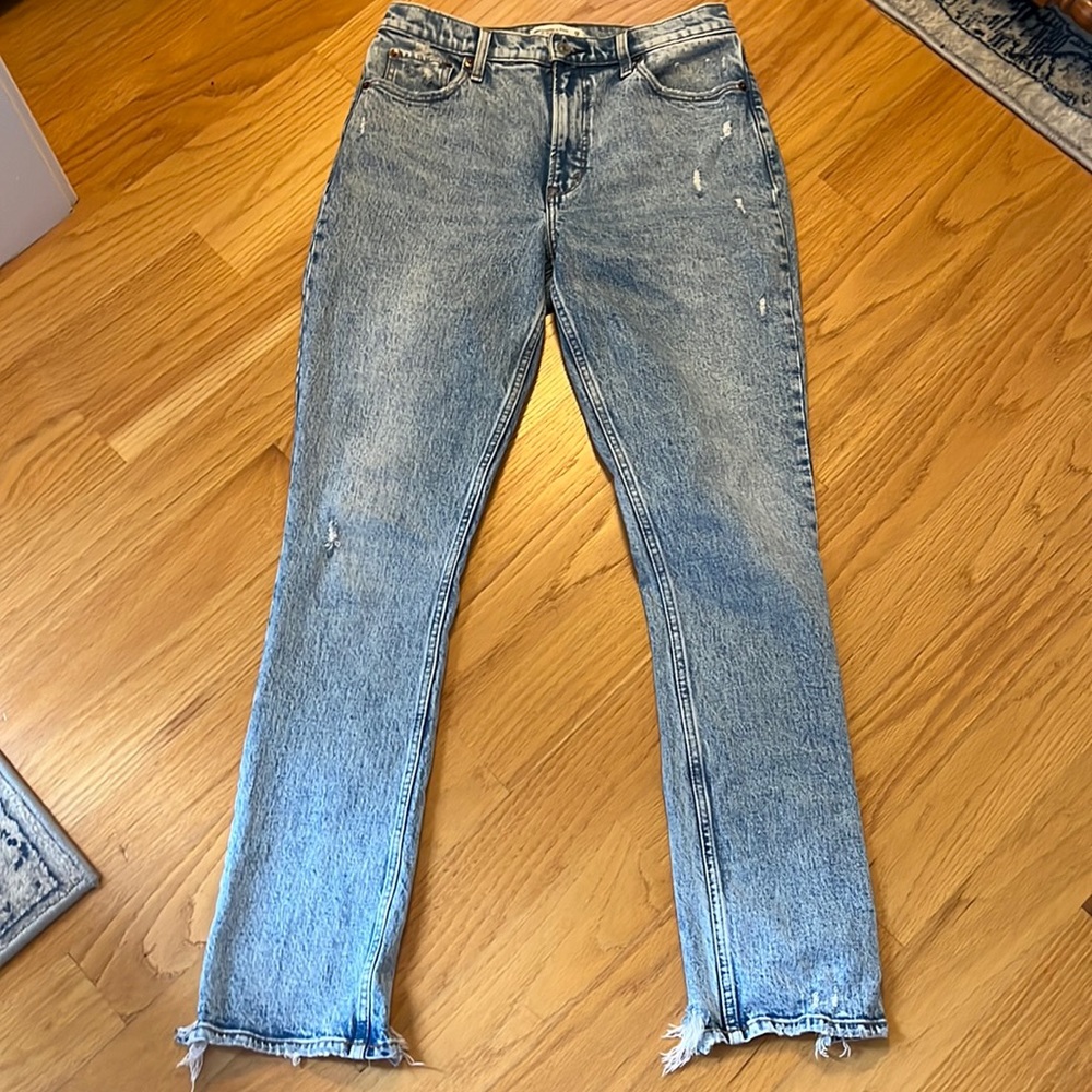 sold! Abercrombie and Fitch the 90s skinny high rise, 29/8 acid wash, distressed